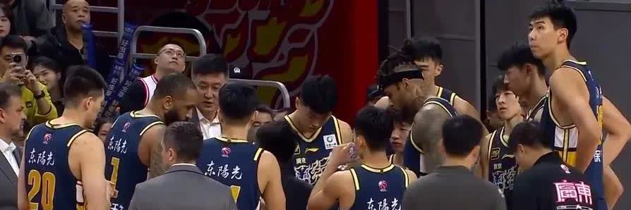 od体育娱乐-辽宁队送给对手惨败，实力强劲(辽宁队送给对手惨败,实力强劲的球员)