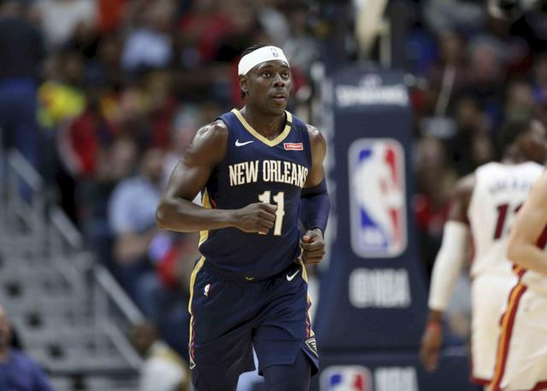 鹈鹕取得四连胜,霍勒迪表现抢眼(四方交易达成!霍乐迪赴雄鹿 鹈鹕签下亚当斯) 鹈鹕取得四连胜,霍勒迪表现抢眼(四方交易达成!霍乐迪赴雄鹿 鹈鹕签下亚当斯)