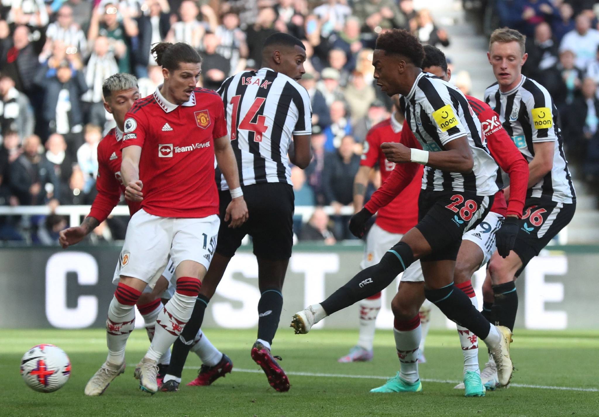 od体育app下载-伯恩茅斯遭遇连败，保级形势不容乐观的简单介绍