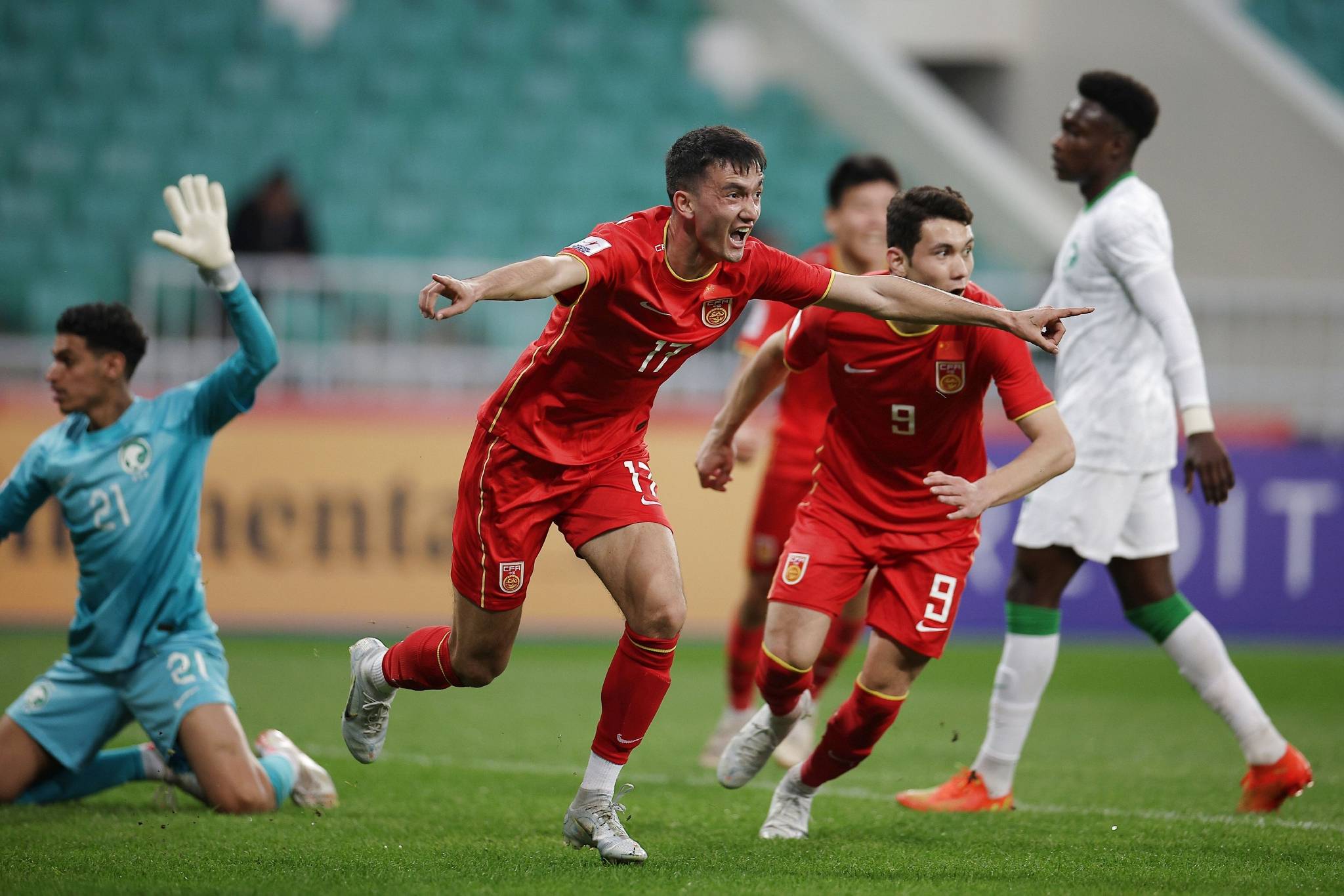 马赛在欧冠资格赛中取得胜利,前景大好的简单介绍 马赛在欧冠资格赛中取得胜利,前景大好的简单介绍