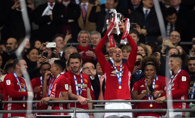 包含曼联逆袭晋级,稳稳地晋级下一轮的词条 包含曼联逆袭晋级,稳稳地晋级下一轮的词条