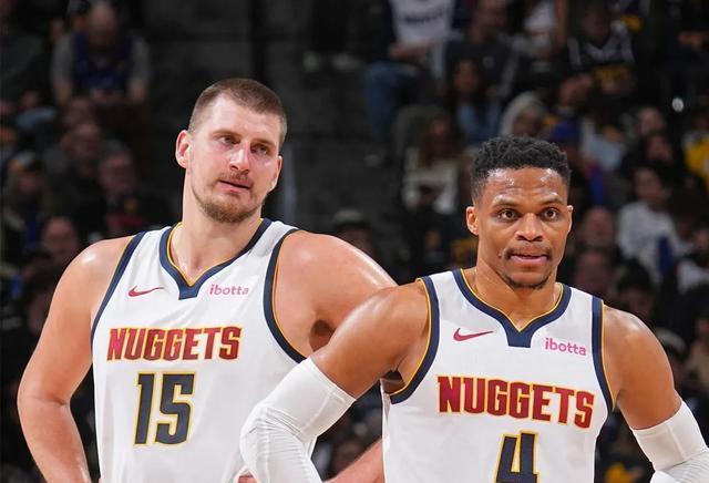 不莱梅豪取连胜，球队全力备战接下来的重要比赛的简单介绍