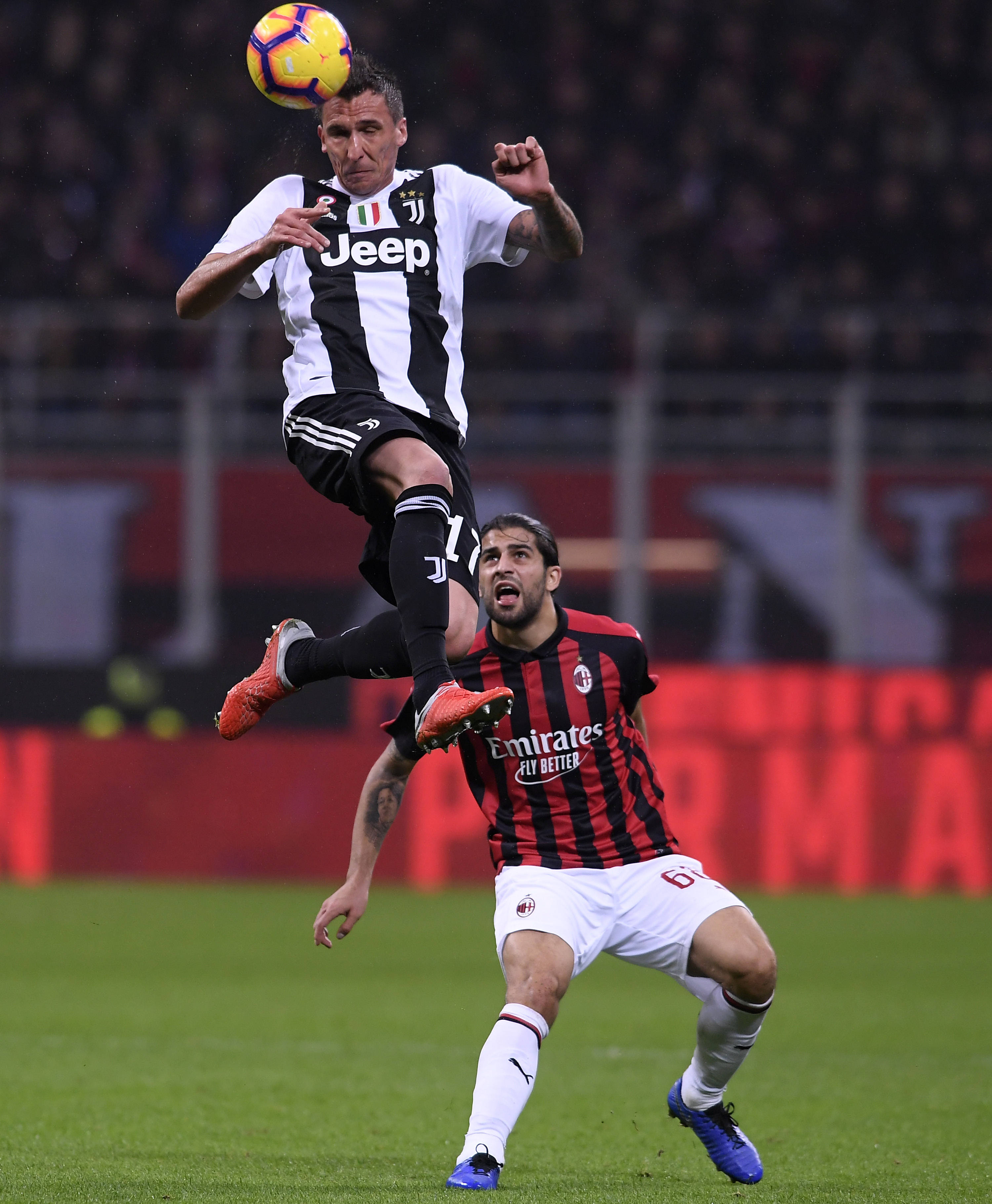 包含尤文图斯客场击败对手,稳固领先地位的词条 包含尤文图斯客场击败对手,稳固领先地位的词条