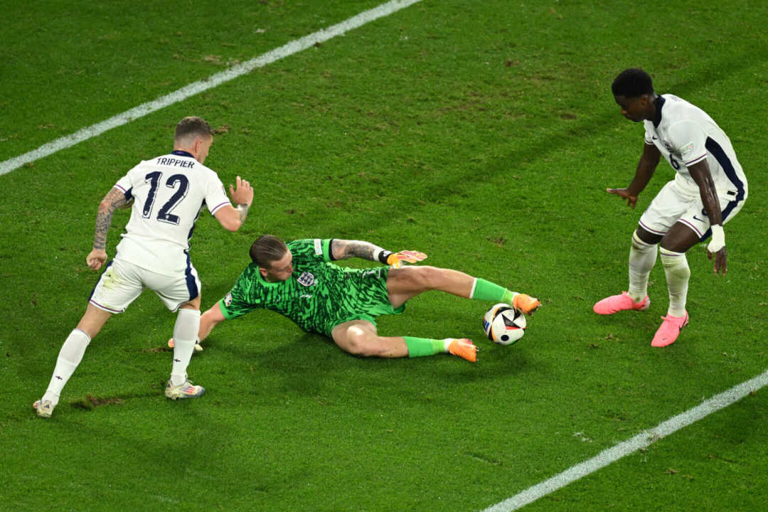 od体育新闻-包含沙尔克主场失利，连续不胜局面严峻的词条