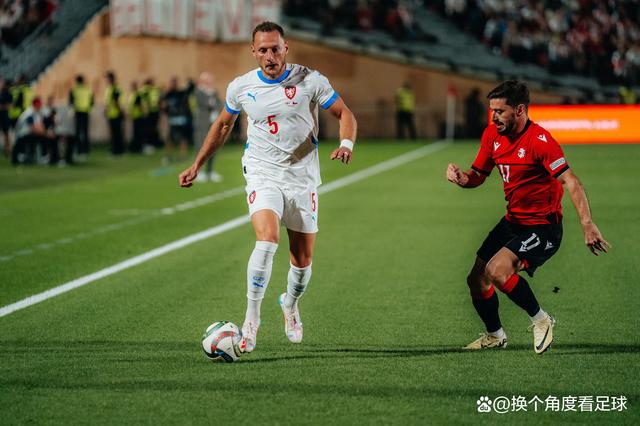 俄罗斯惊险淘汰捷克,晋级欧洲足球冠军半决赛 俄罗斯惊险淘汰捷克,晋级欧洲足球冠军半决赛