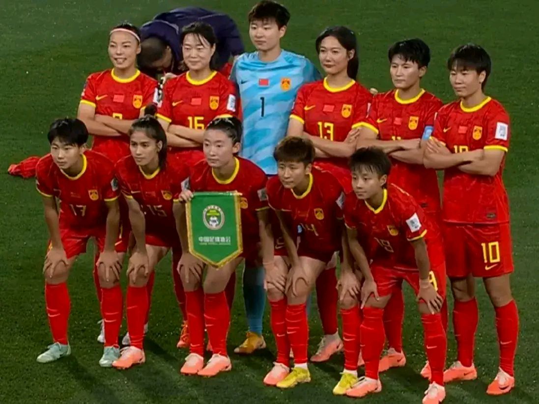 无私奉献!女足队员的奉献精神的简单介绍 无私奉献!女足队员的奉献精神的简单介绍