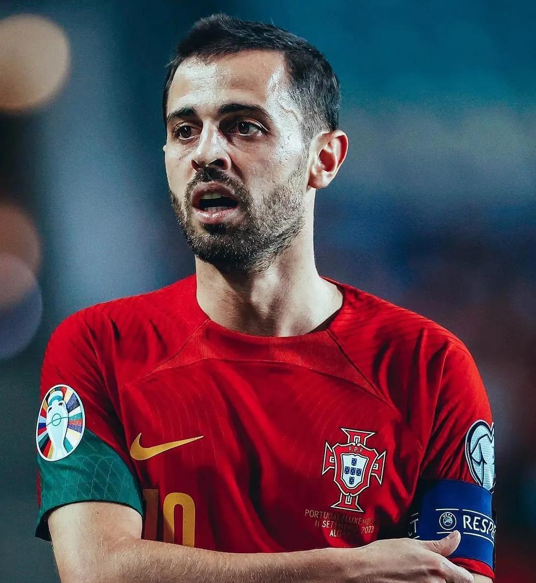 关于效力法兰克福的葡萄牙球员被评为最佳的信息 关于效力法兰克福的葡萄牙球员被评为最佳的信息